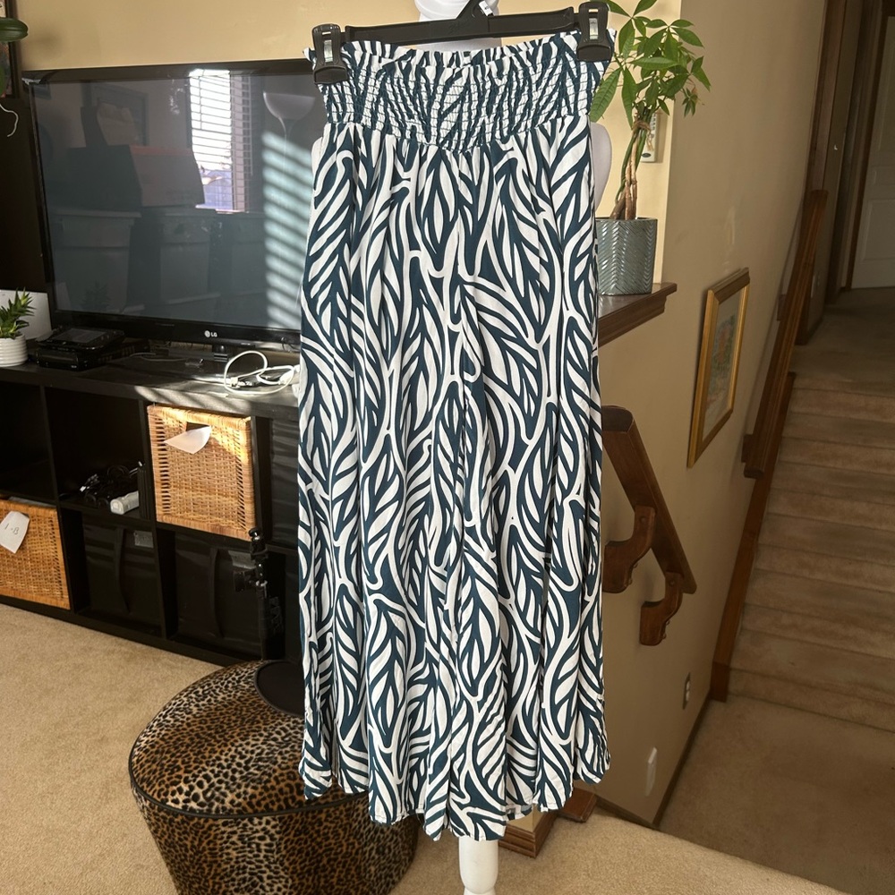 Petra Leaf Print Smocked Waist Wide Leg Palazzo Pants